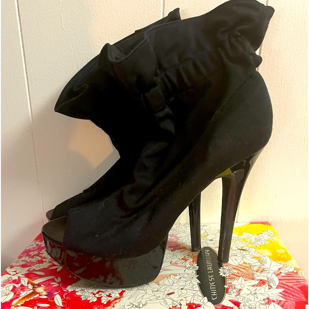 Stretch high heel booties